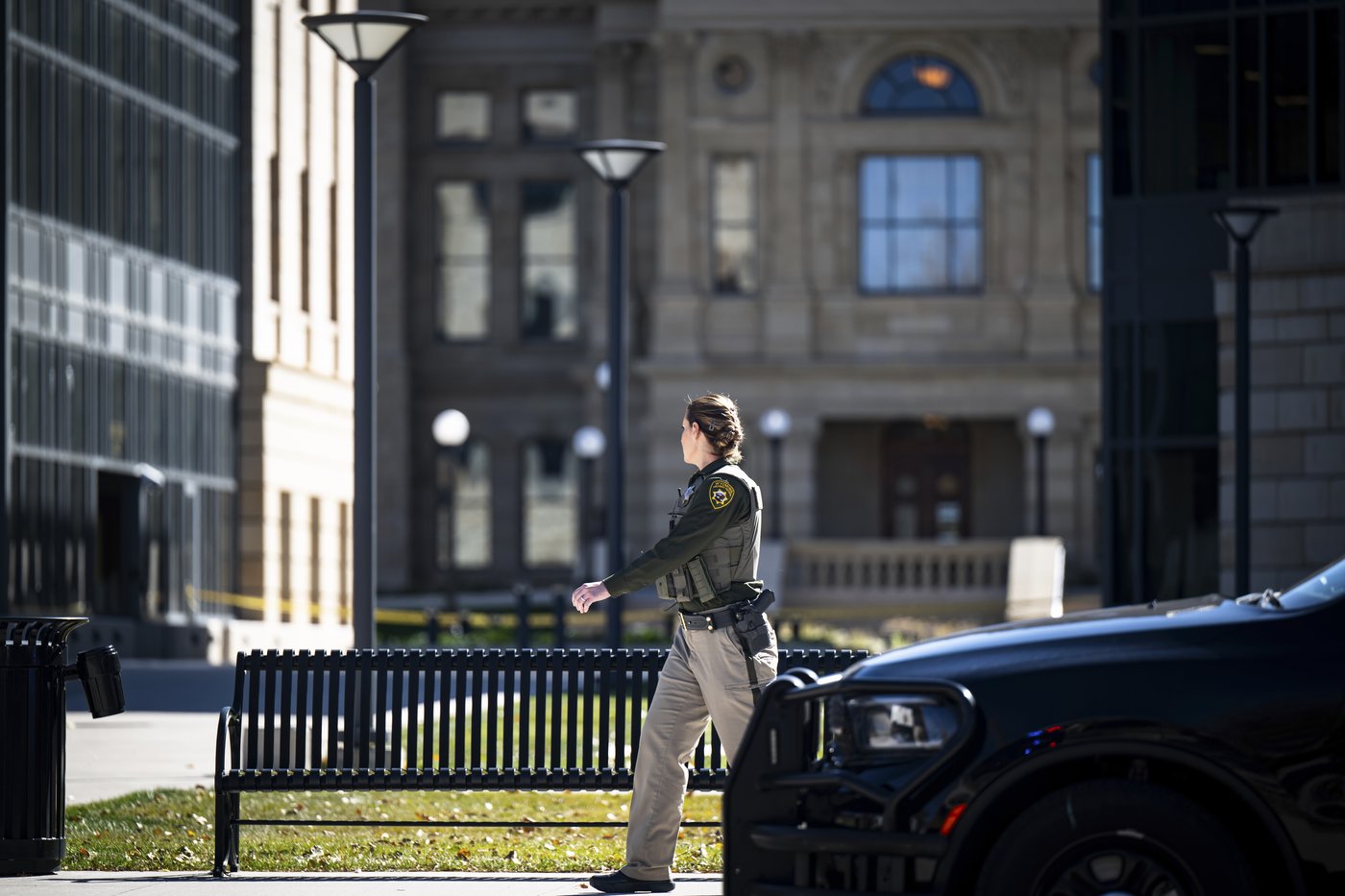 Suspected explosive device found and brought indoors prompts Wyoming Capitol evacuation | iNFOnews.ca