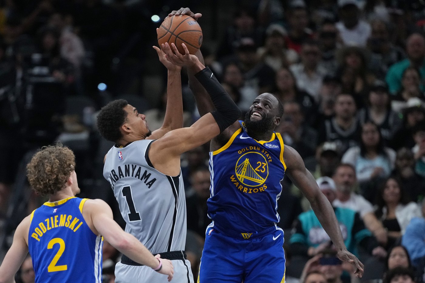 Curry scores season-high 49 points as Warriors beat Wembanyama, Spurs 109-108 in NBA Cup | iNFOnews.ca Curry scores season-high 49 points as Warriors beat Wembanyama, Spurs 109-108 in NBA Cup | iNFOnews.ca