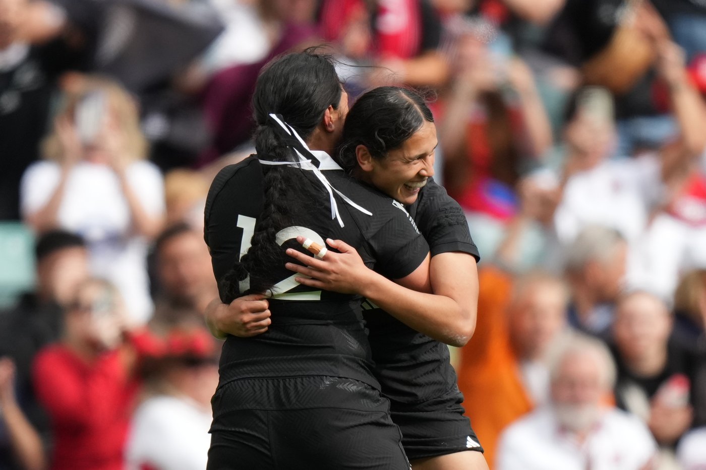 Teen sensation Sorensen-McGee shines at her first Women's Rugby World Cup | iNFOnews.ca
