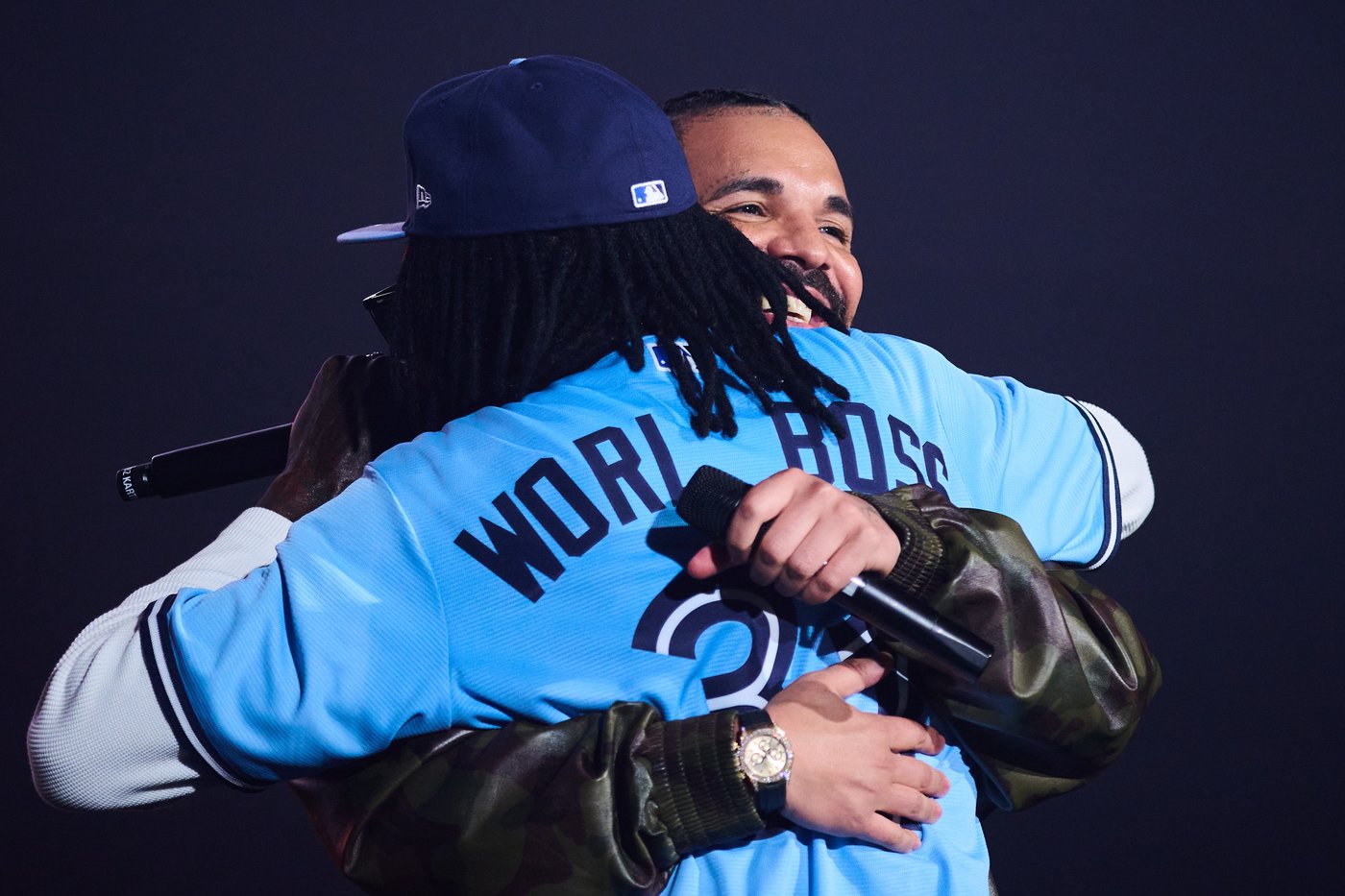 Drake surprises fans at dancehall star Vybz Kartel's historic first Canadian show | iNFOnews.ca Drake surprises fans at dancehall star Vybz Kartel's historic first Canadian show | iNFOnews.ca
