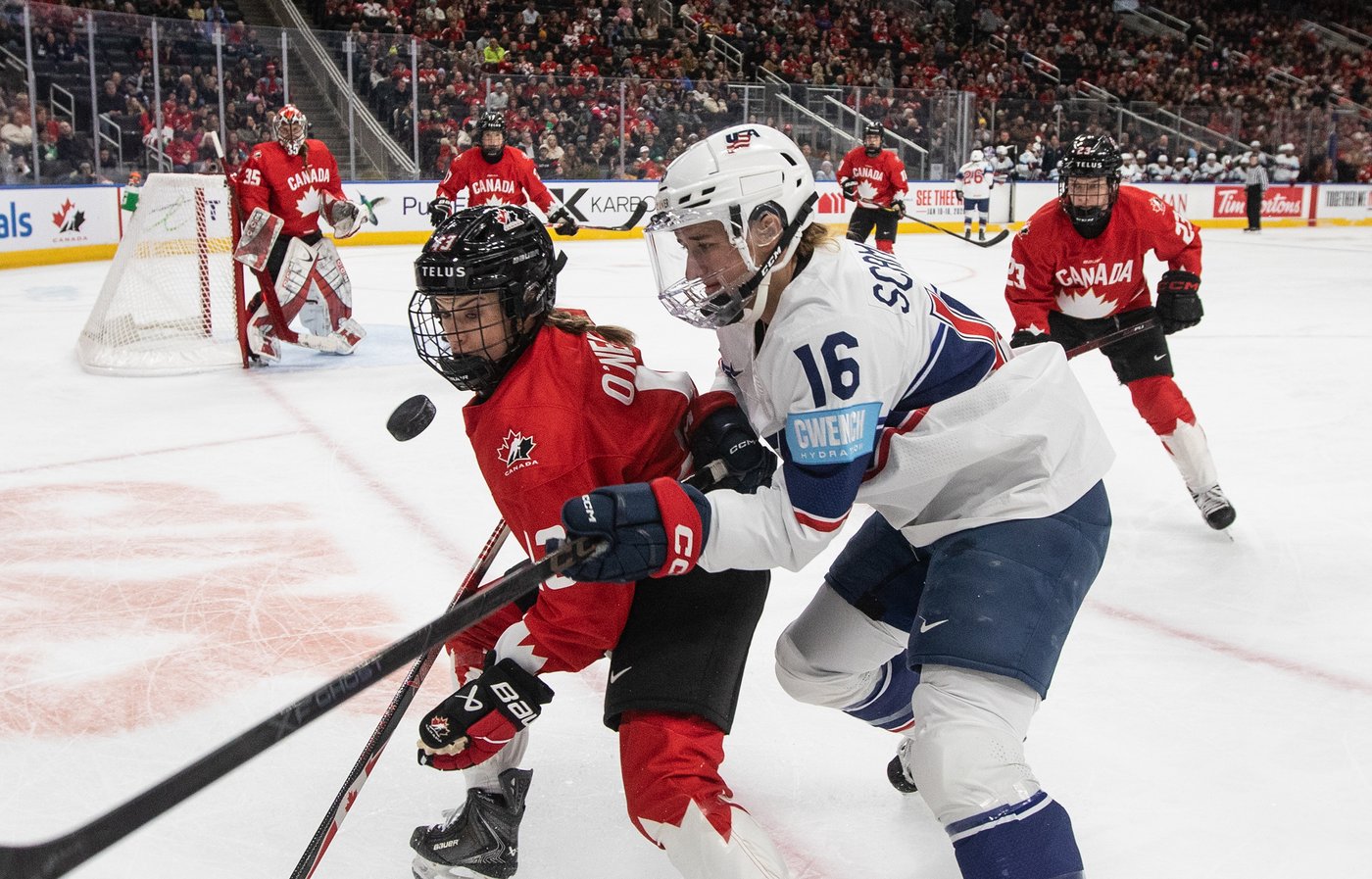 U.S. downs Canada 4-1 in women's hockey, sweeps Rivalry Series | iNFOnews.ca U.S. downs Canada 4-1 in women's hockey, sweeps Rivalry Series | iNFOnews.ca