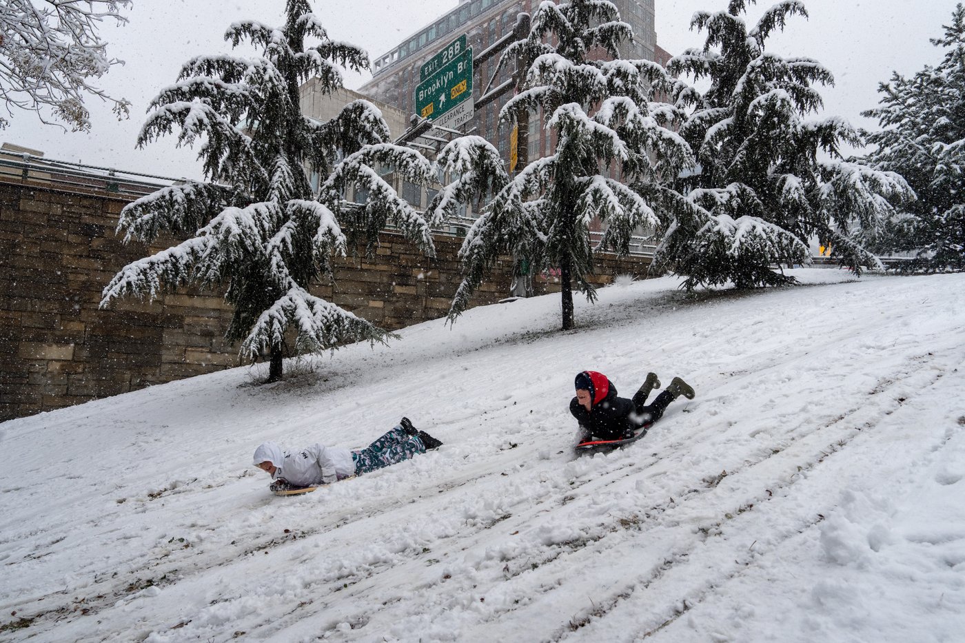 Weekend storm drops heavy snow around Northeast as Pacific Northwest braces for more rain | iNFOnews.ca Weekend storm drops heavy snow around Northeast as Pacific Northwest braces for more rain | iNFOnews.ca