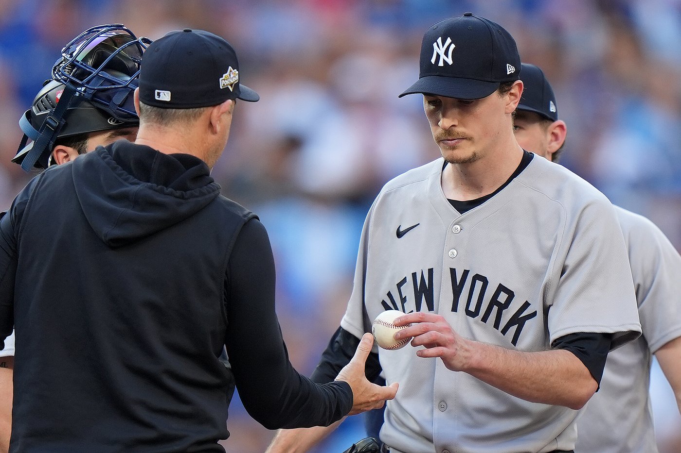 Photo Gallery: Blue Jays beat Yankees 13-7 in Game 2 of ALDS | iNFOnews.ca