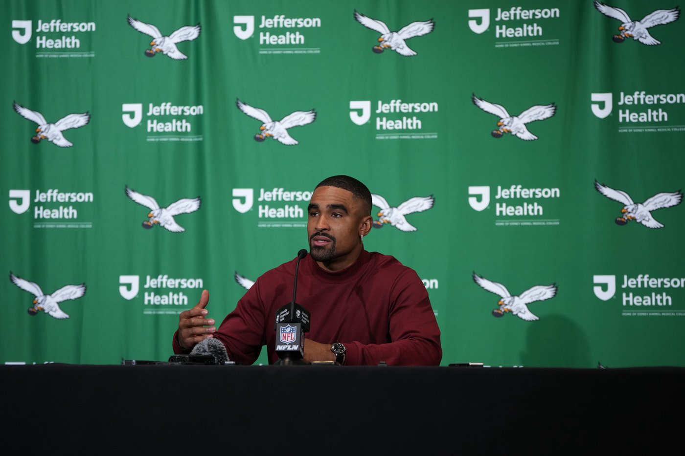 Eagles head into bye week with 6-2 record and Jalen Hurts playing at a high level | iNFOnews.ca Eagles head into bye week with 6-2 record and Jalen Hurts playing at a high level | iNFOnews.ca