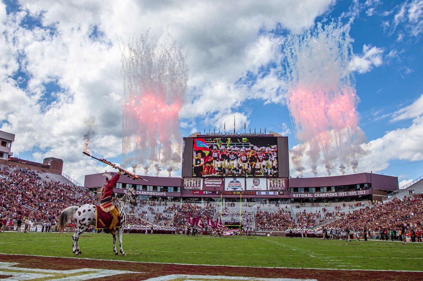 Chief Osceola and Renegade have dazzled Florida State fans with tribe's approval for nearly 50 years | iNFOnews.ca
