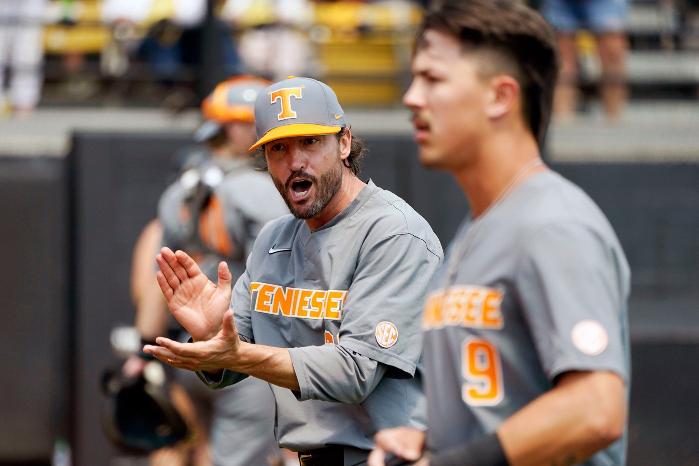 Giants hire Tennessee's Vitello as manager, gambling on a college coach with no pro experience | iNFOnews.ca Giants hire Tennessee's Vitello as manager, gambling on a college coach with no pro experience | iNFOnews.ca