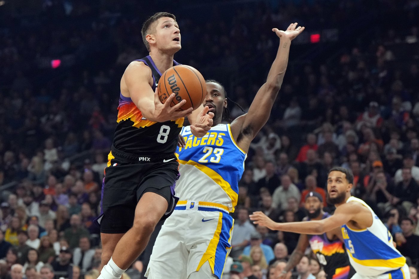 Booker scores 33, Brooks adds 32 and the Suns roll to 5th straight win by beating Pacers 133-98 | iNFOnews.ca Booker scores 33, Brooks adds 32 and the Suns roll to 5th straight win by beating Pacers 133-98 | iNFOnews.ca