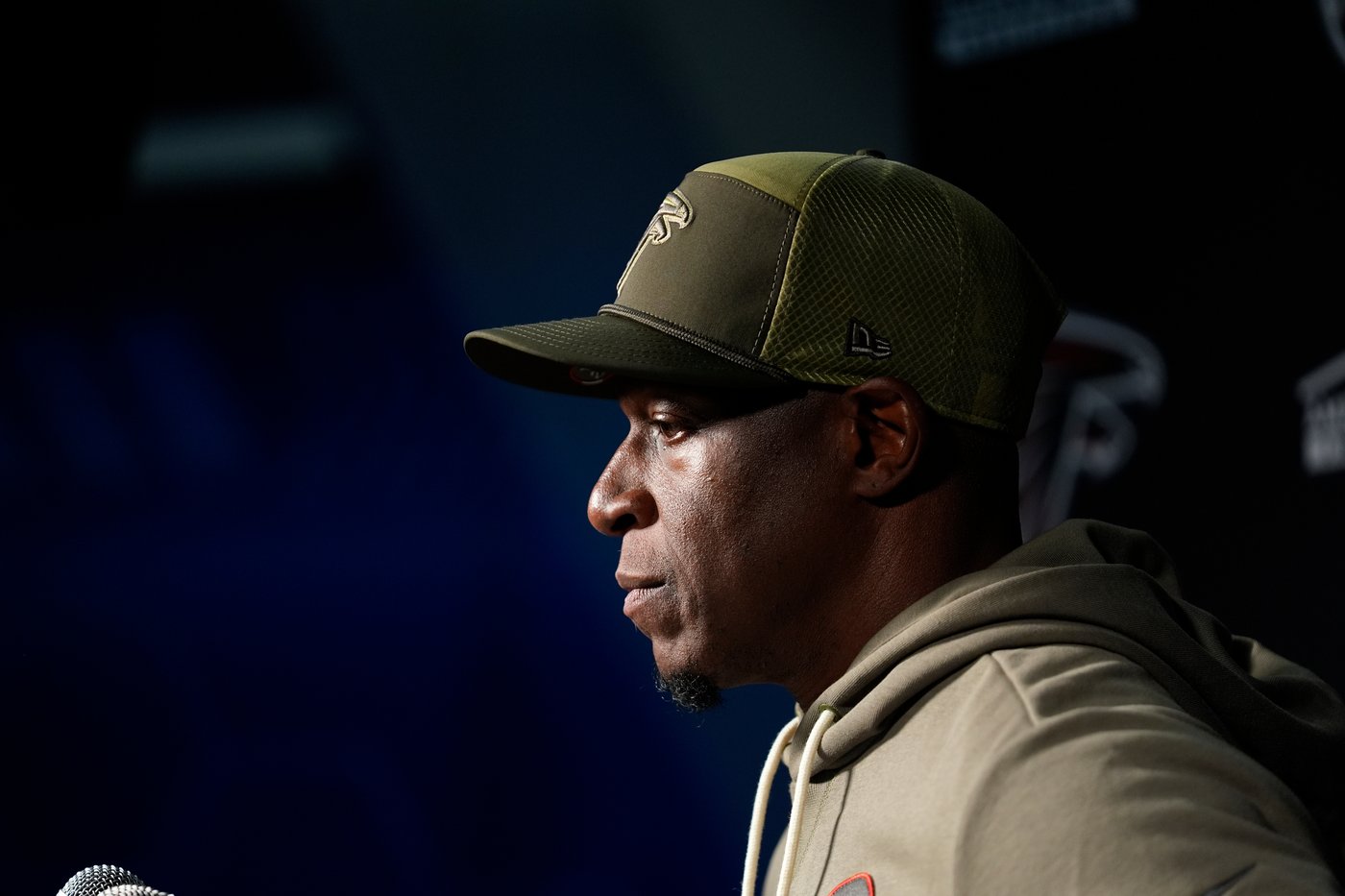 Parker Romo's missed extra point proves to be the difference in Falcons' 24-23 loss to Patriots | iNFOnews.ca