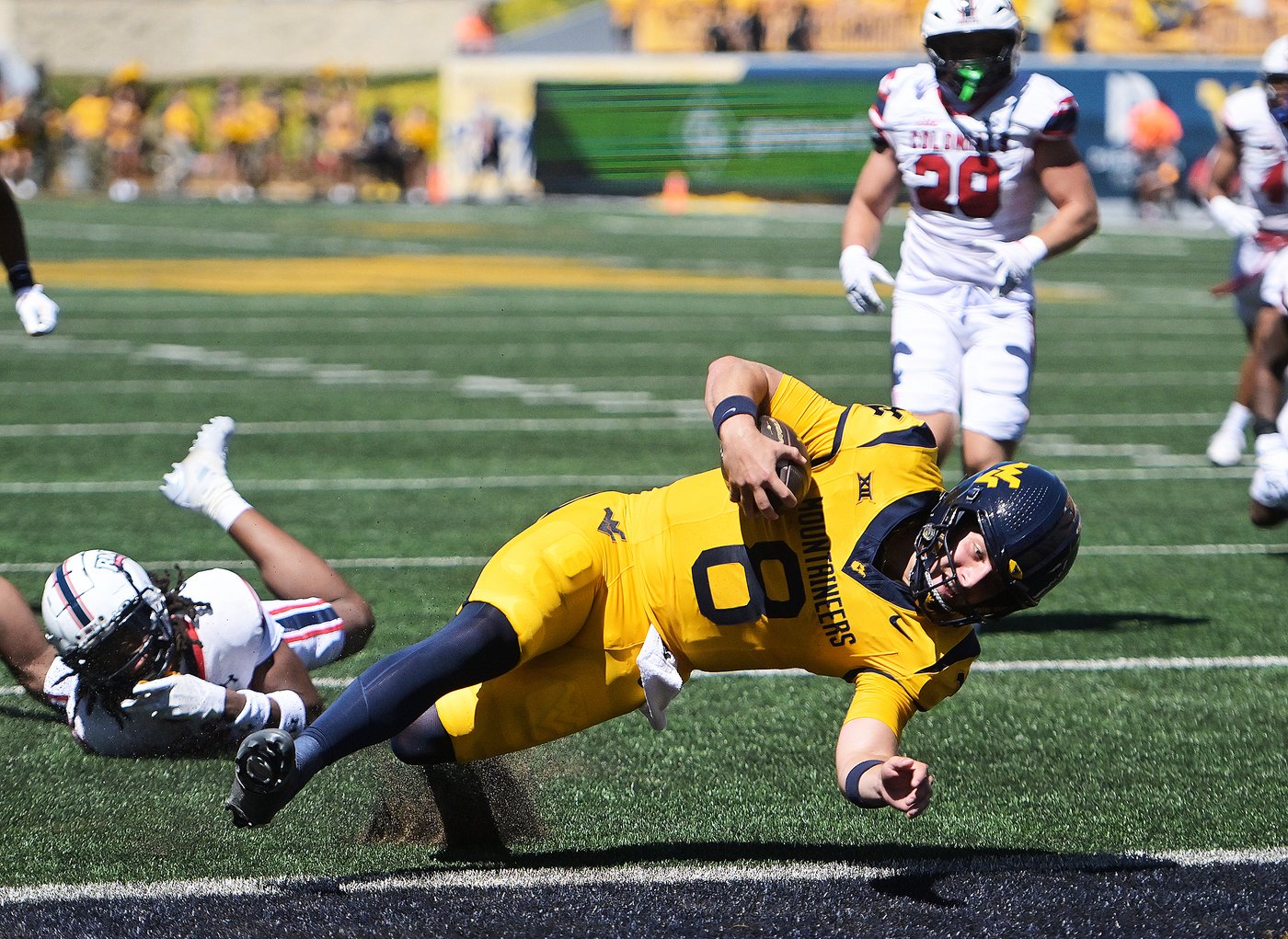 Marchiol and White shine, West Virginia beats Robert Morris 45-3 in Rich Rodriguez's coaching return | iNFOnews.ca Marchiol and White shine, West Virginia beats Robert Morris 45-3 in Rich Rodriguez's coaching return | iNFOnews.ca