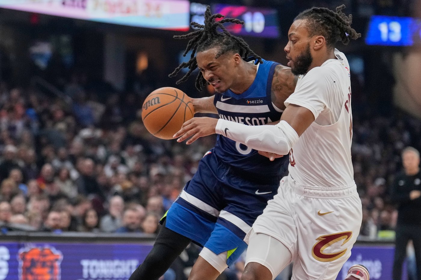 Donovan Mitchell scores 28 points as Cavaliers beat Timberwolves 146-134 | iNFOnews.ca