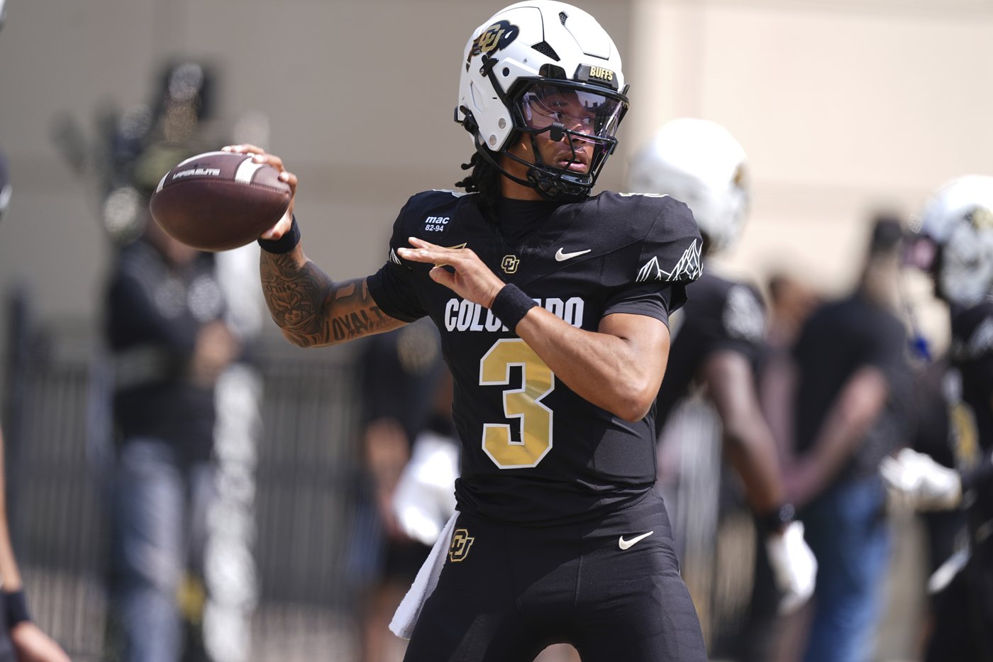 Colorado QB Ryan Staub takes majority of reps in practice, Deion Sanders declines to name starter | iNFOnews.ca Colorado QB Ryan Staub takes majority of reps in practice, Deion Sanders declines to name starter | iNFOnews.ca
