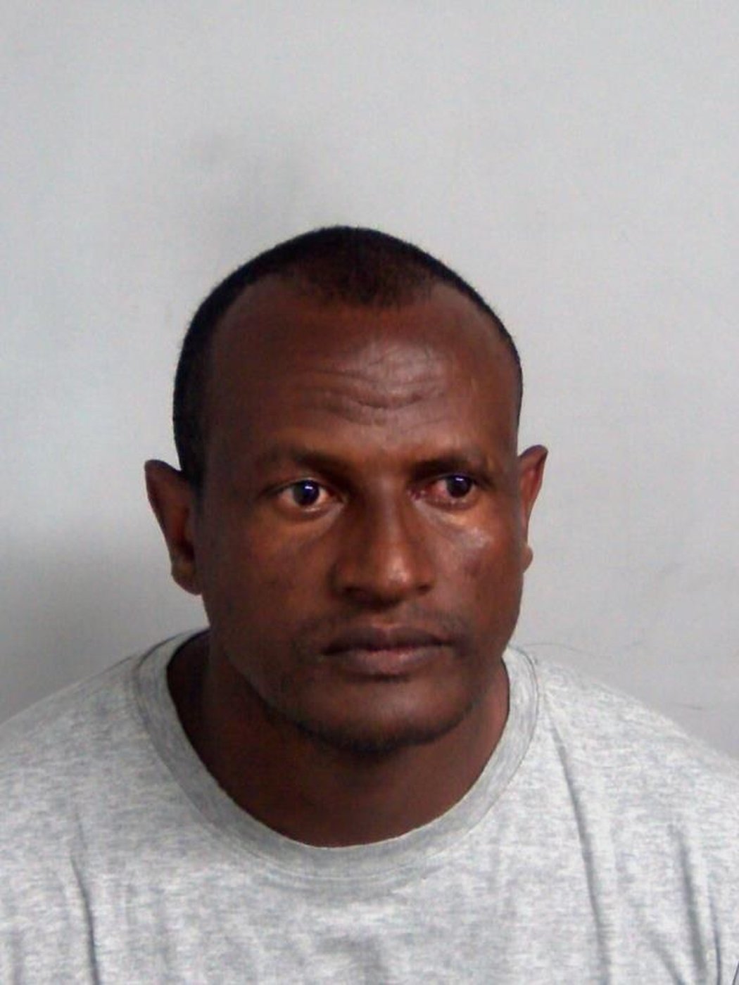 UK police hunt for an imprisoned asylum-seeker who was released in error | iNFOnews.ca UK police hunt for an imprisoned asylum-seeker who was released in error | iNFOnews.ca