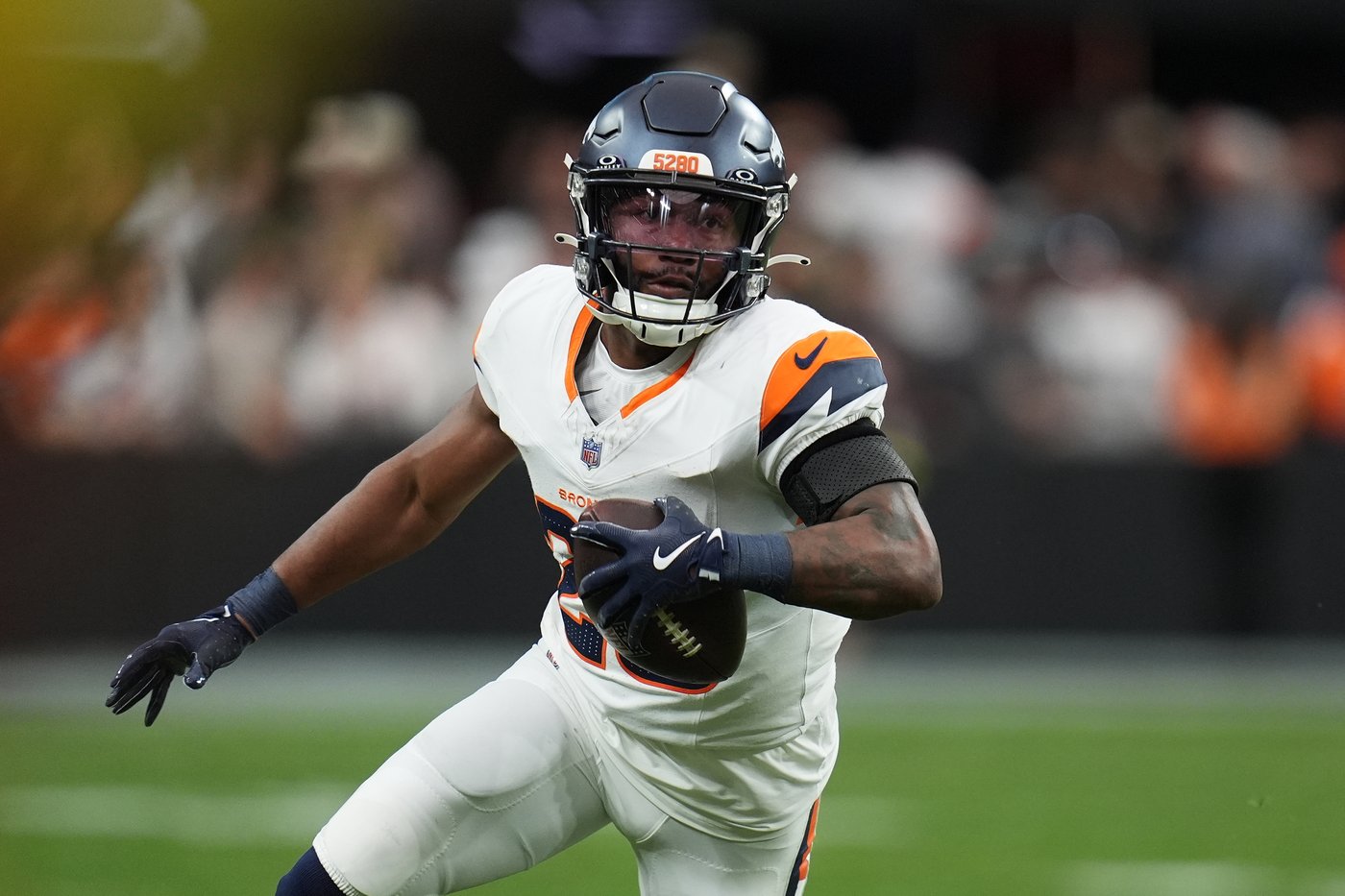 Broncos are underdogs at home against Packers despite 10-game win streak | iNFOnews.ca