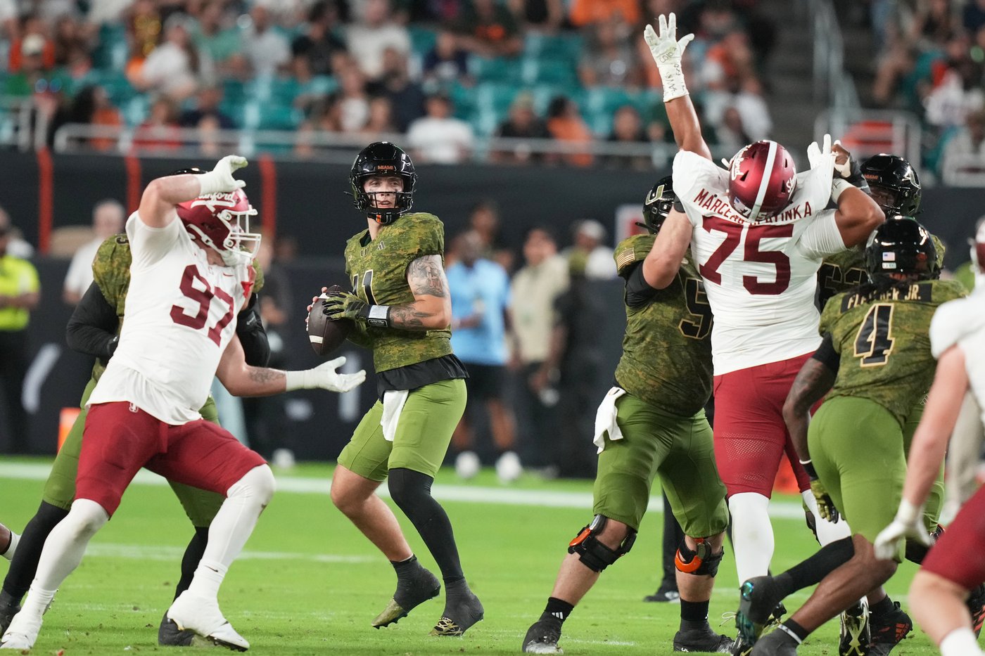 Mark Fletcher Jr. has career-best 3 TDs, No. 9 Miami rolls past Stanford 42-7 | iNFOnews.ca