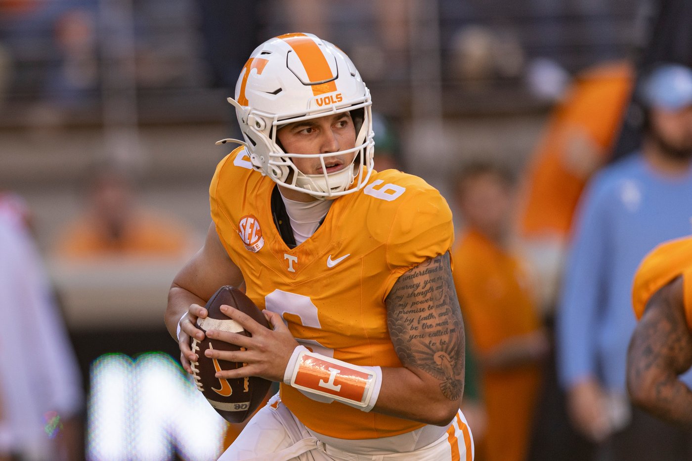 Joey Aguilar proving to be all No. 11 Tennessee could have wanted from transfer portal | iNFOnews.ca Joey Aguilar proving to be all No. 11 Tennessee could have wanted from transfer portal | iNFOnews.ca
