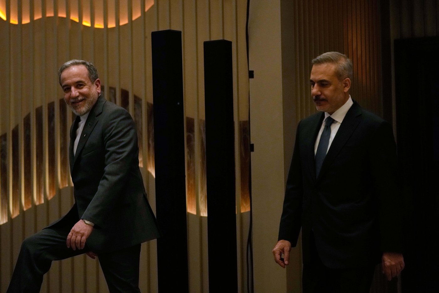 Iran is ready for talks with the US, but there are no plans yet, foreign minister says | iNFOnews.ca