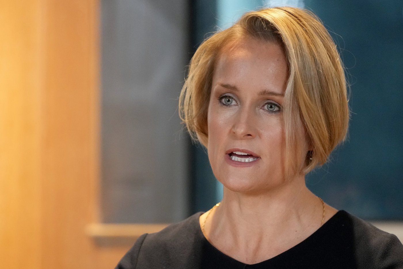 Britain’s MI6 spy chief says Putin is dragging out peace talks and wants to subjugate Ukraine | iNFOnews.ca Britain’s MI6 spy chief says Putin is dragging out peace talks and wants to subjugate Ukraine | iNFOnews.ca