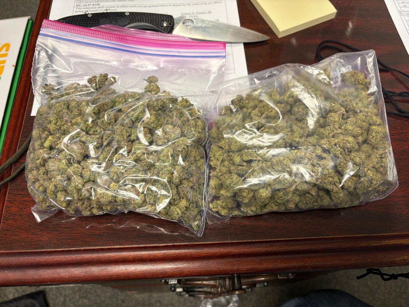 Drone drops steak and crab legs for prisoner feast but South Carolina guards find it first | iNFOnews.ca Drone drops steak and crab legs for prisoner feast but South Carolina guards find it first | iNFOnews.ca