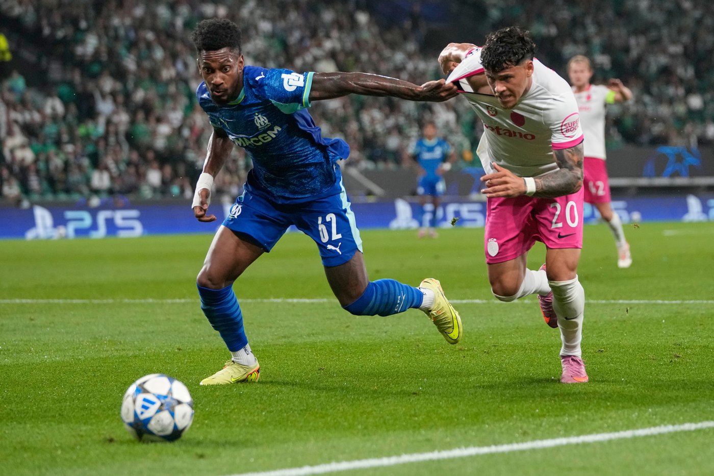 Leader Marseille faces Lens in a clash of Ligue 1's top defenses | iNFOnews.ca Leader Marseille faces Lens in a clash of Ligue 1's top defenses | iNFOnews.ca