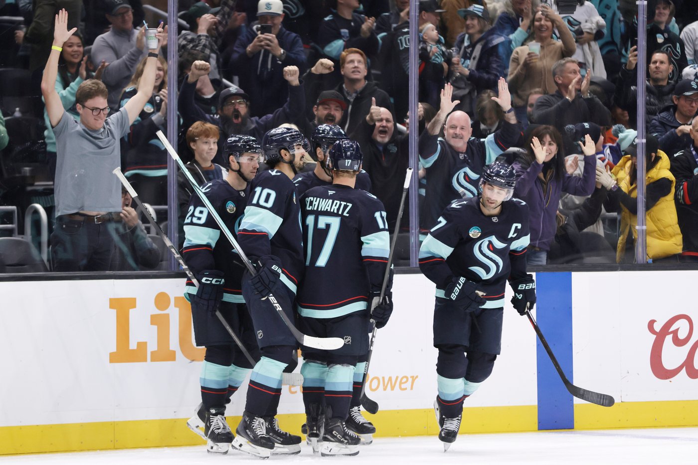 Eberle scores 2 goals as Kraken beat Oilers 3-2 to improve franchise's best start to 5-2-2 | iNFOnews.ca Eberle scores 2 goals as Kraken beat Oilers 3-2 to improve franchise's best start to 5-2-2 | iNFOnews.ca