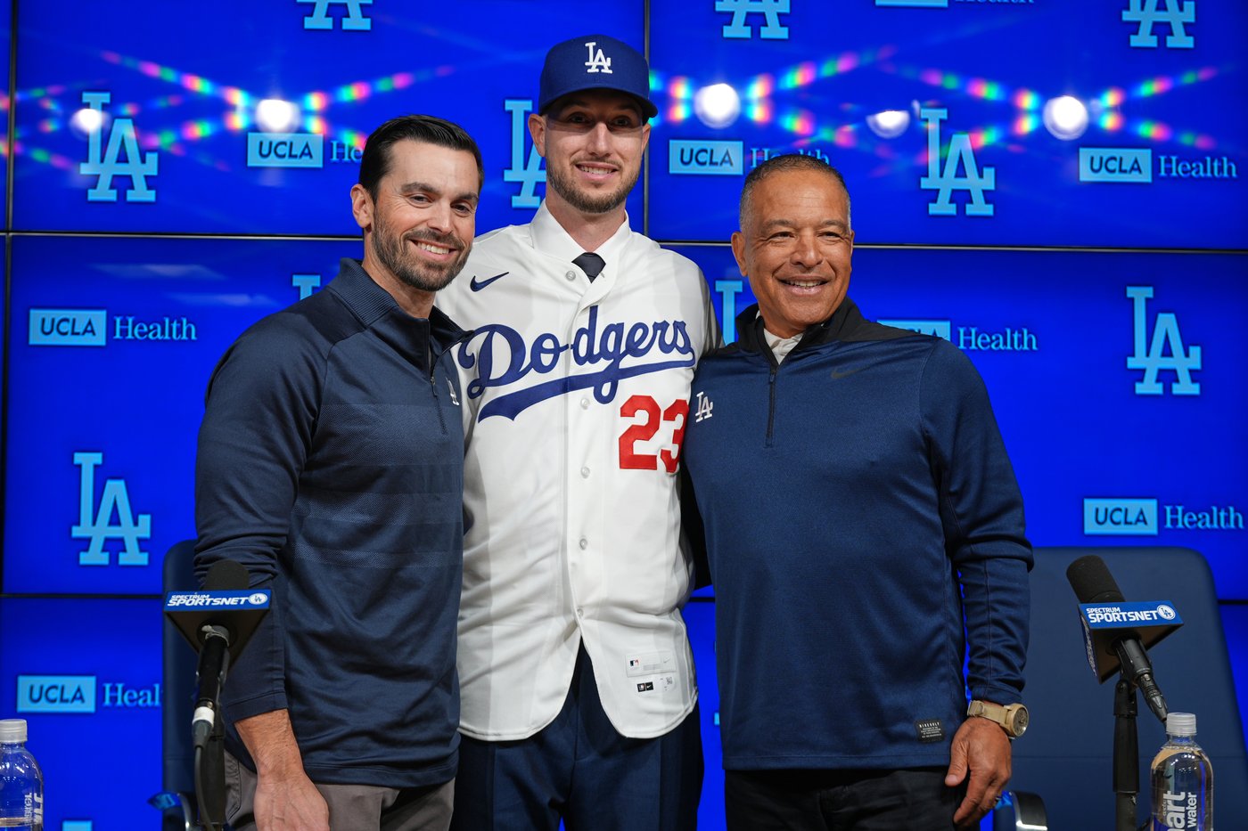 Kyle Tucker joins Dodgers with $240M deal, eyes LA's third straight World Series championship | iNFOnews.ca