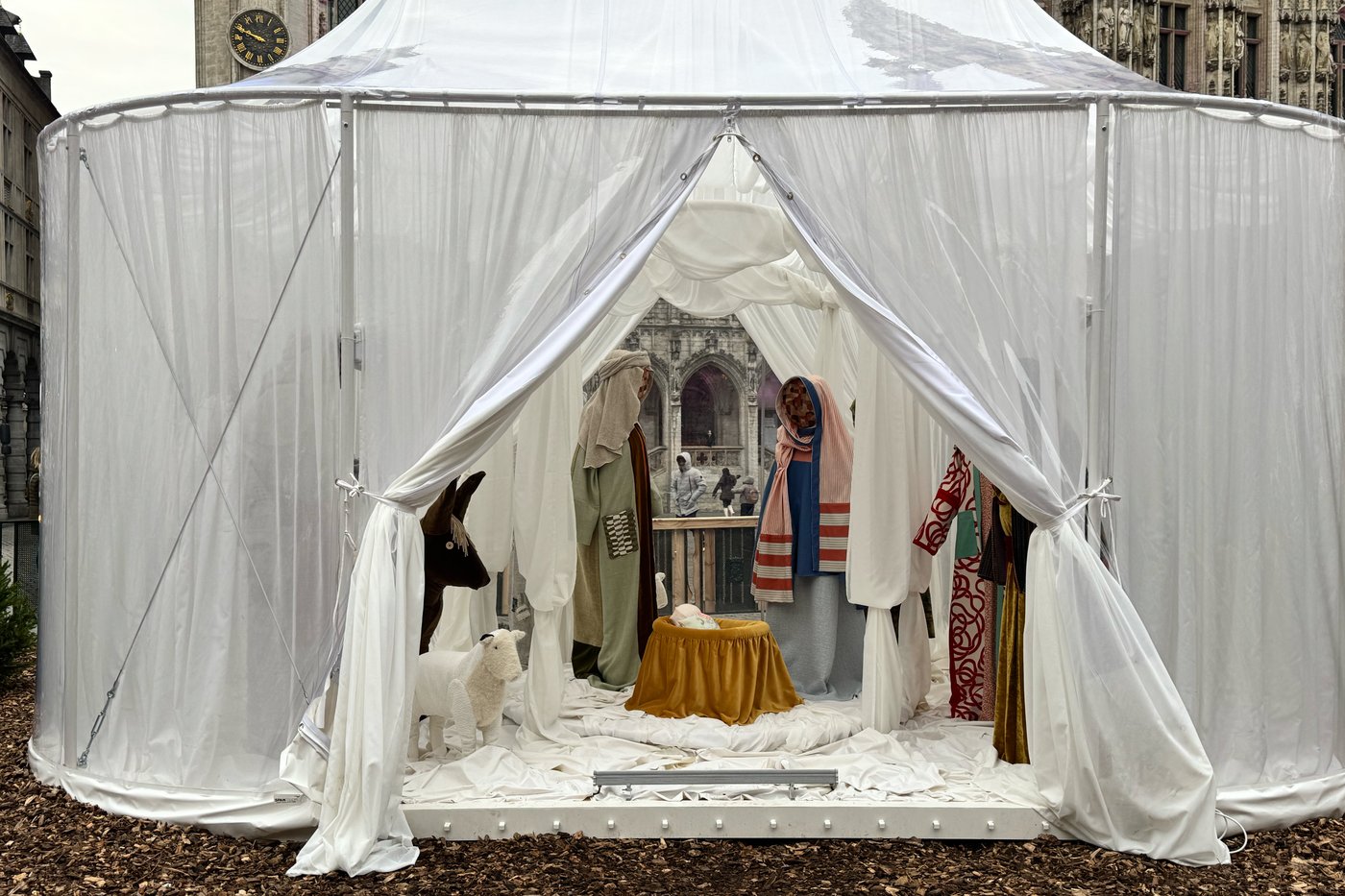 A controversial infant Jesus is stolen from a Belgian Nativity scene | iNFOnews.ca