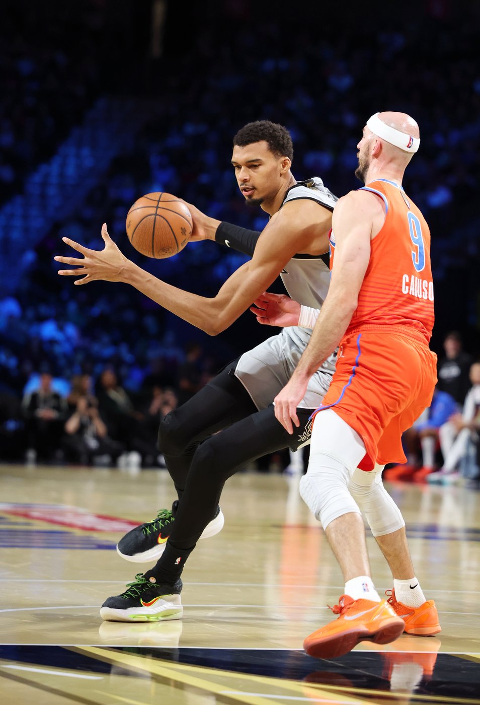 Wembanyama makes immediate impact, helps Spurs past Thunder and into NBA Cup final | iNFOnews.ca Wembanyama makes immediate impact, helps Spurs past Thunder and into NBA Cup final | iNFOnews.ca