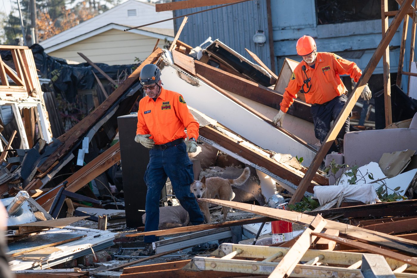 Gas explosion in San Francisco Bay Area damages homes, 6 taken to hospitals | iNFOnews.ca Gas explosion in San Francisco Bay Area damages homes, 6 taken to hospitals | iNFOnews.ca