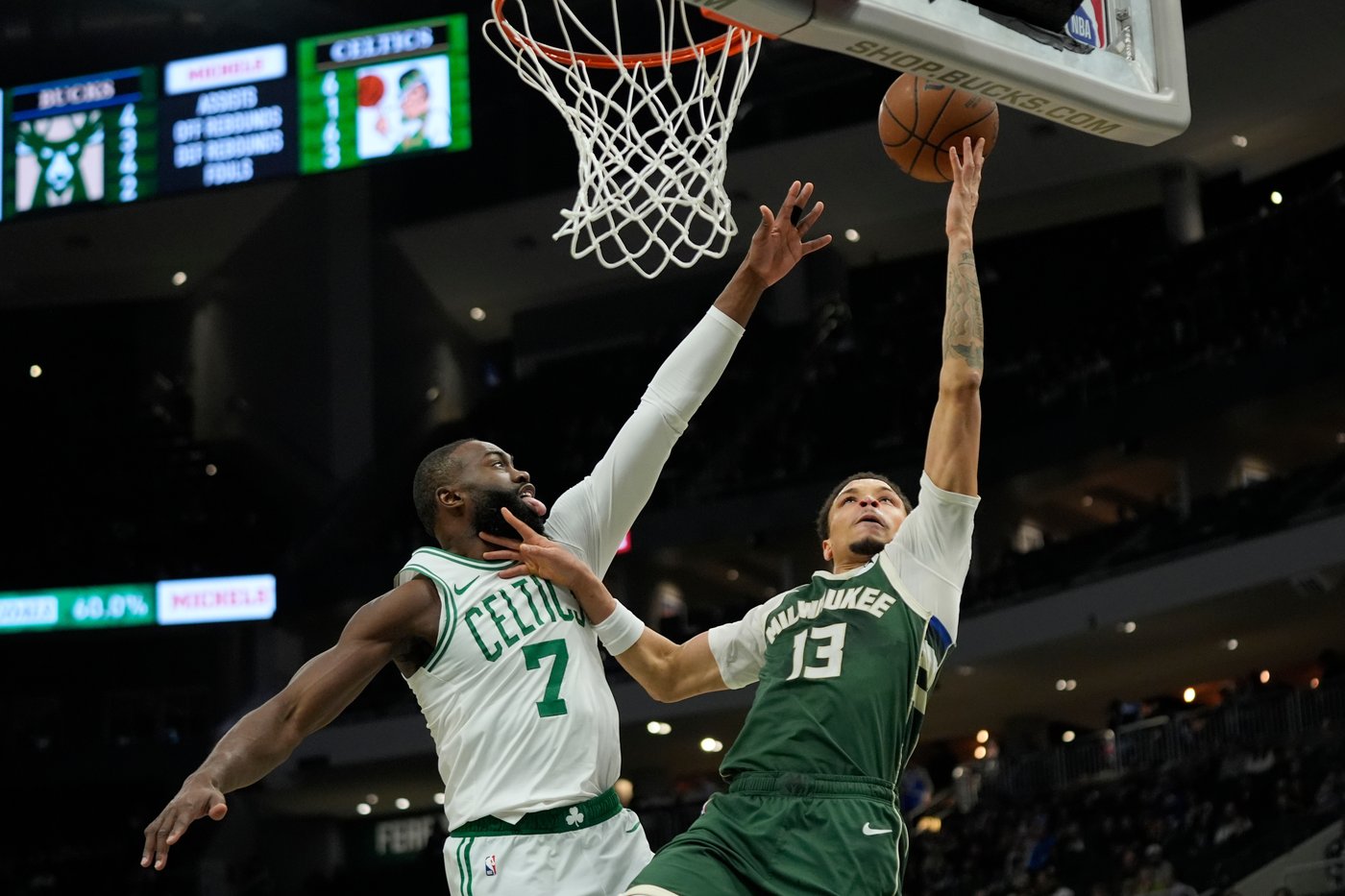 Kuzma and Portis lead Bucks past Celtics 116-101 without injured Antetokounmpo | iNFOnews.ca
