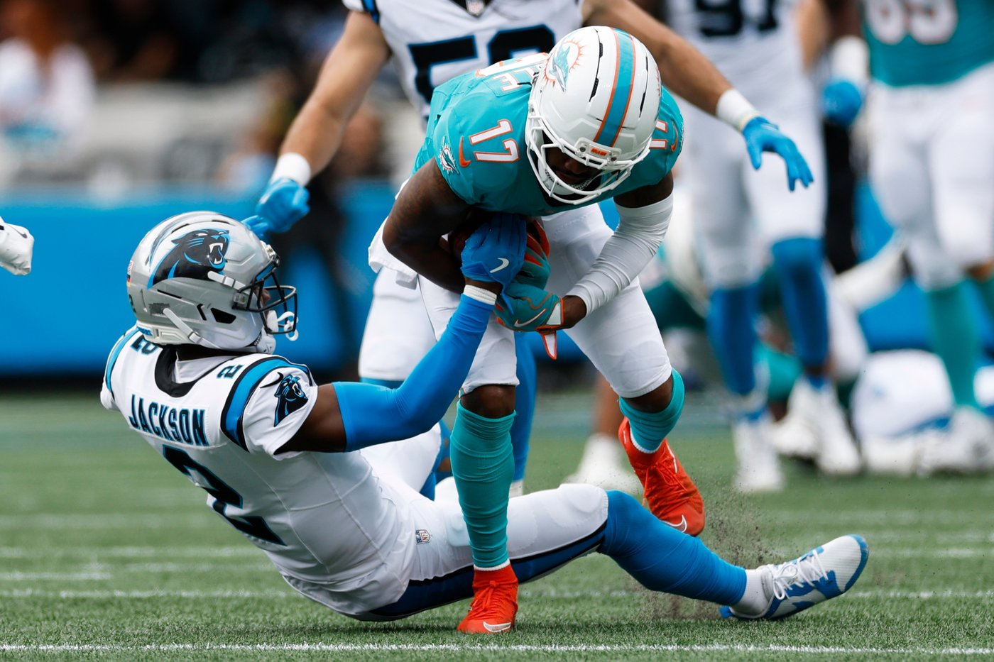 McDaniel says there's 'no time to waste' in effort to save reeling Dolphins' season | iNFOnews.ca