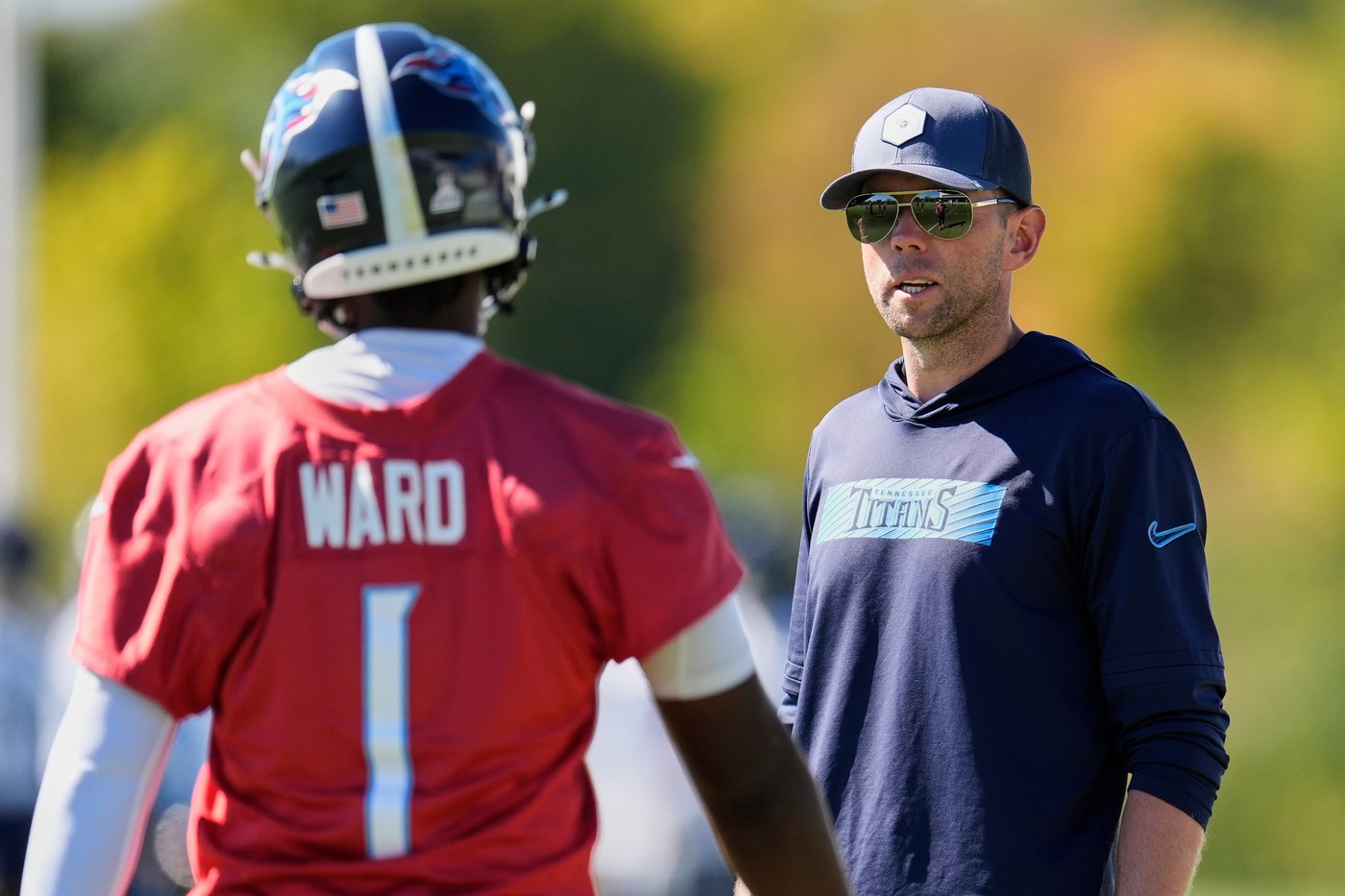 Rookie QB Cam Ward faces new challenge with new coach 6 games into his NFL career | iNFOnews.ca Rookie QB Cam Ward faces new challenge with new coach 6 games into his NFL career | iNFOnews.ca