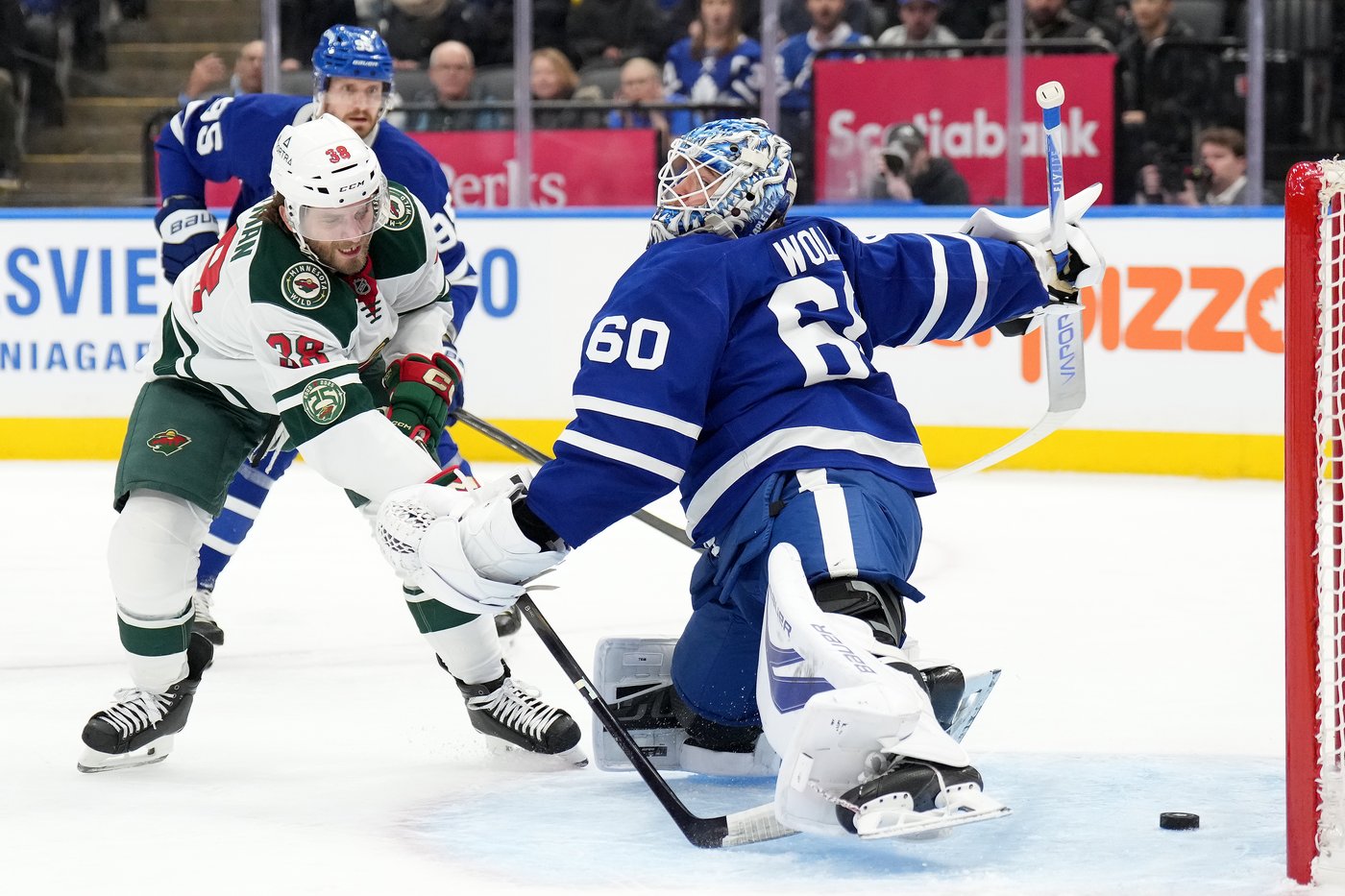 Foligno's first career hat trick pushes Wild past Maple Leafs 6-3 | iNFOnews.ca