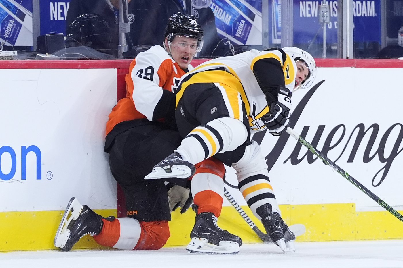 Crosby scores 58th, 59th career goals against Flyers in Penguins' dominant 5-1 victory | iNFOnews.ca