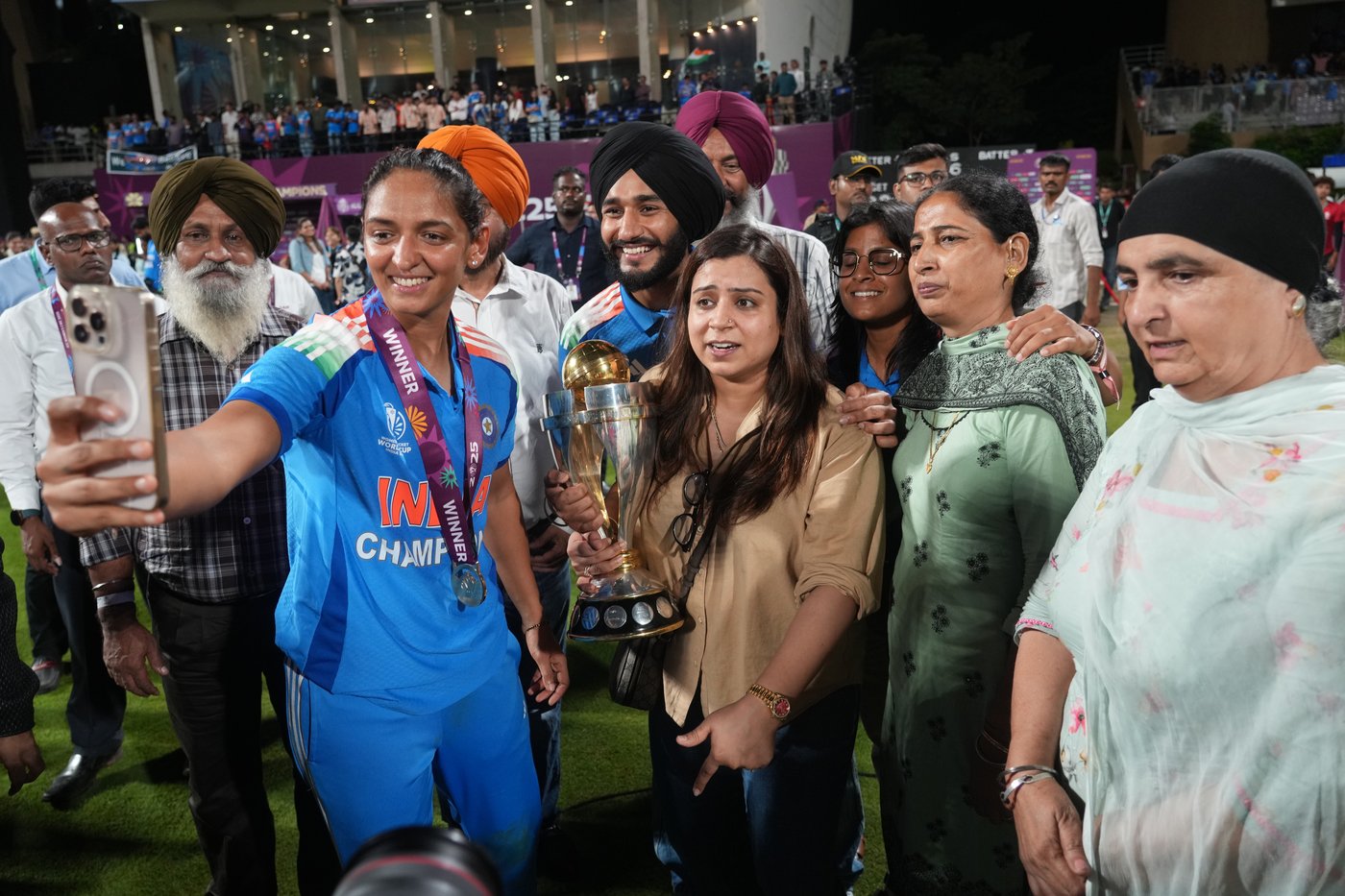 Women's cricket headed for 'stratosphere' in India after long-awaited first World Cup victory | iNFOnews.ca