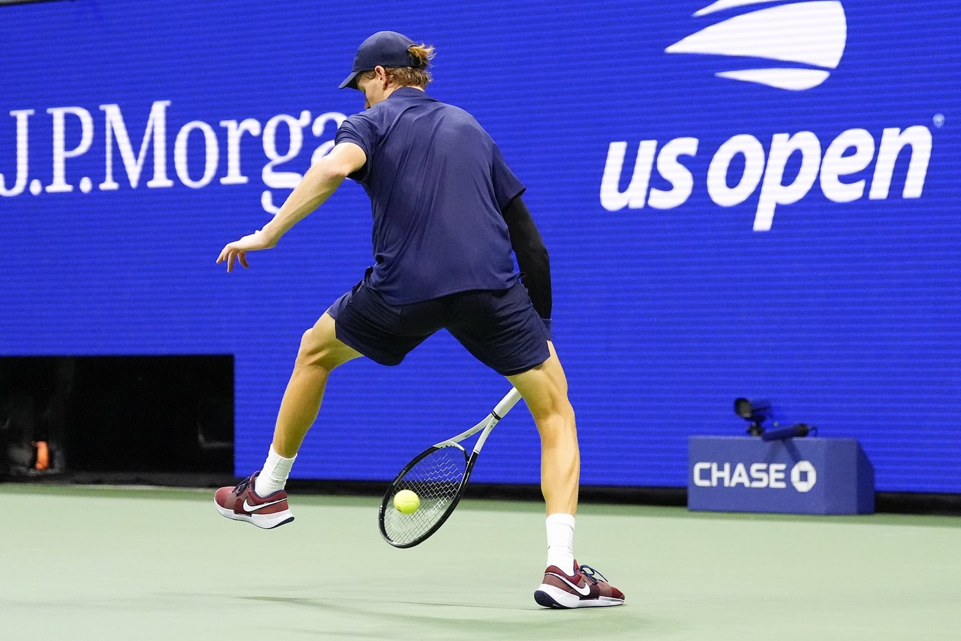 Alcaraz beats Djokovic at the US Open and now meets Sinner for the 3rd Grand Slam final in a row | iNFOnews.ca