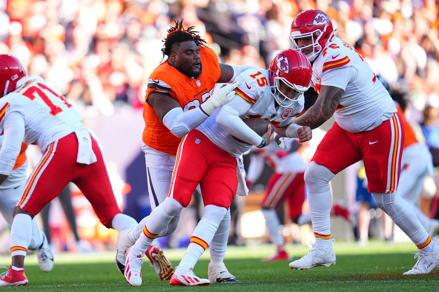 Forget winning the AFC West. Mahomes and Chiefs in danger of missing playoffs after loss to Broncos | iNFOnews.ca Forget winning the AFC West. Mahomes and Chiefs in danger of missing playoffs after loss to Broncos | iNFOnews.ca