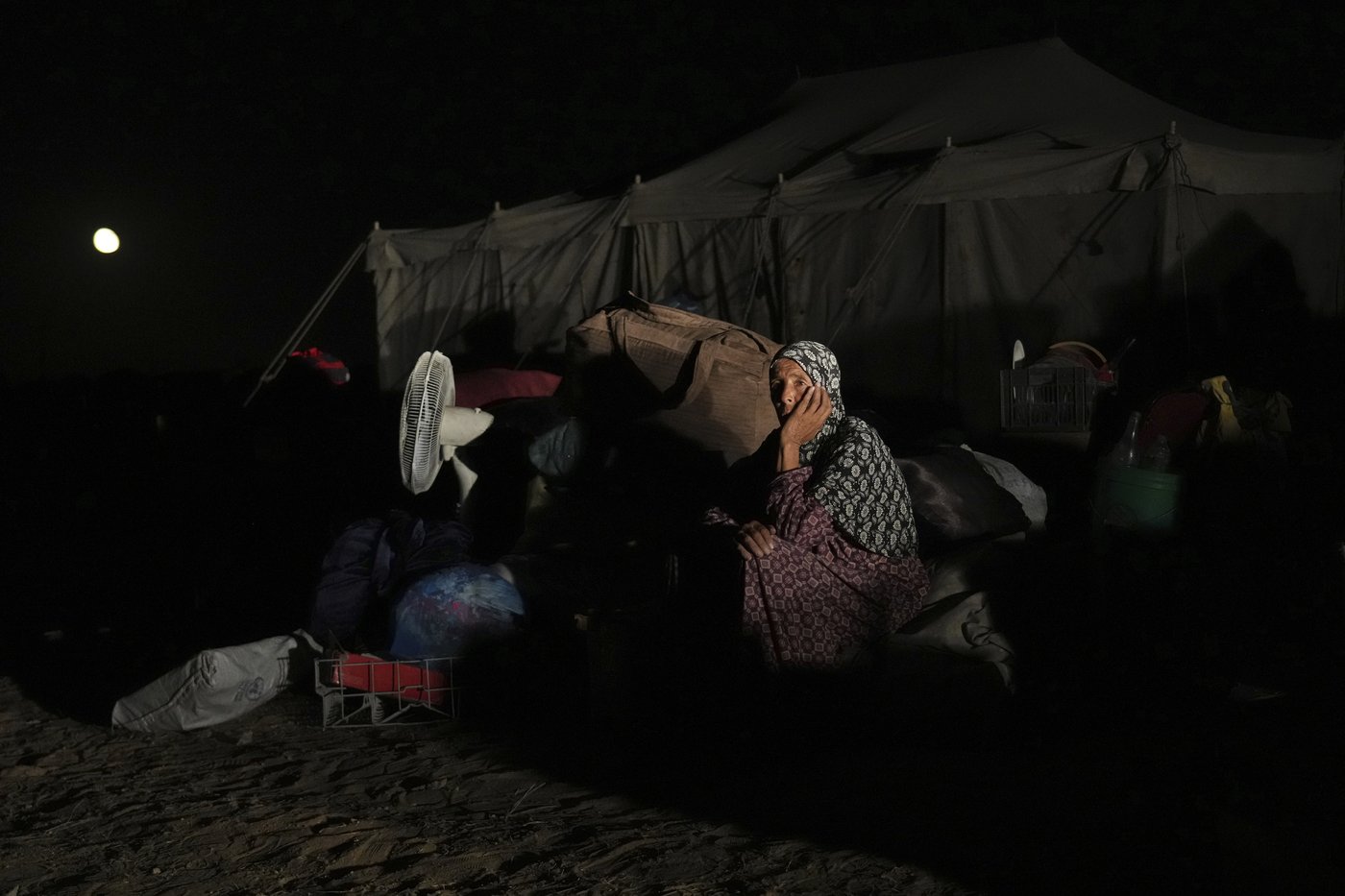 Despair deepens for a Palestinian family forced to flee across Gaza yet again | iNFOnews.ca