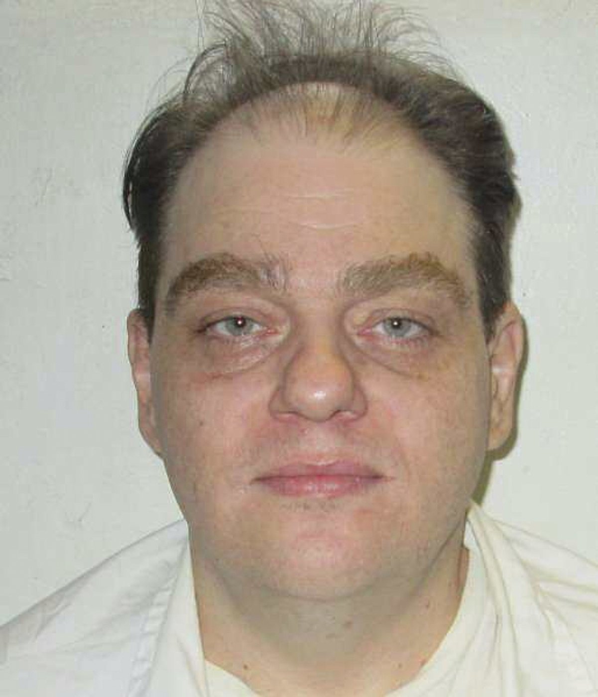 Victim's son asks Alabama to stop execution of man who killed his mother in a gas station holdup | iNFOnews.ca