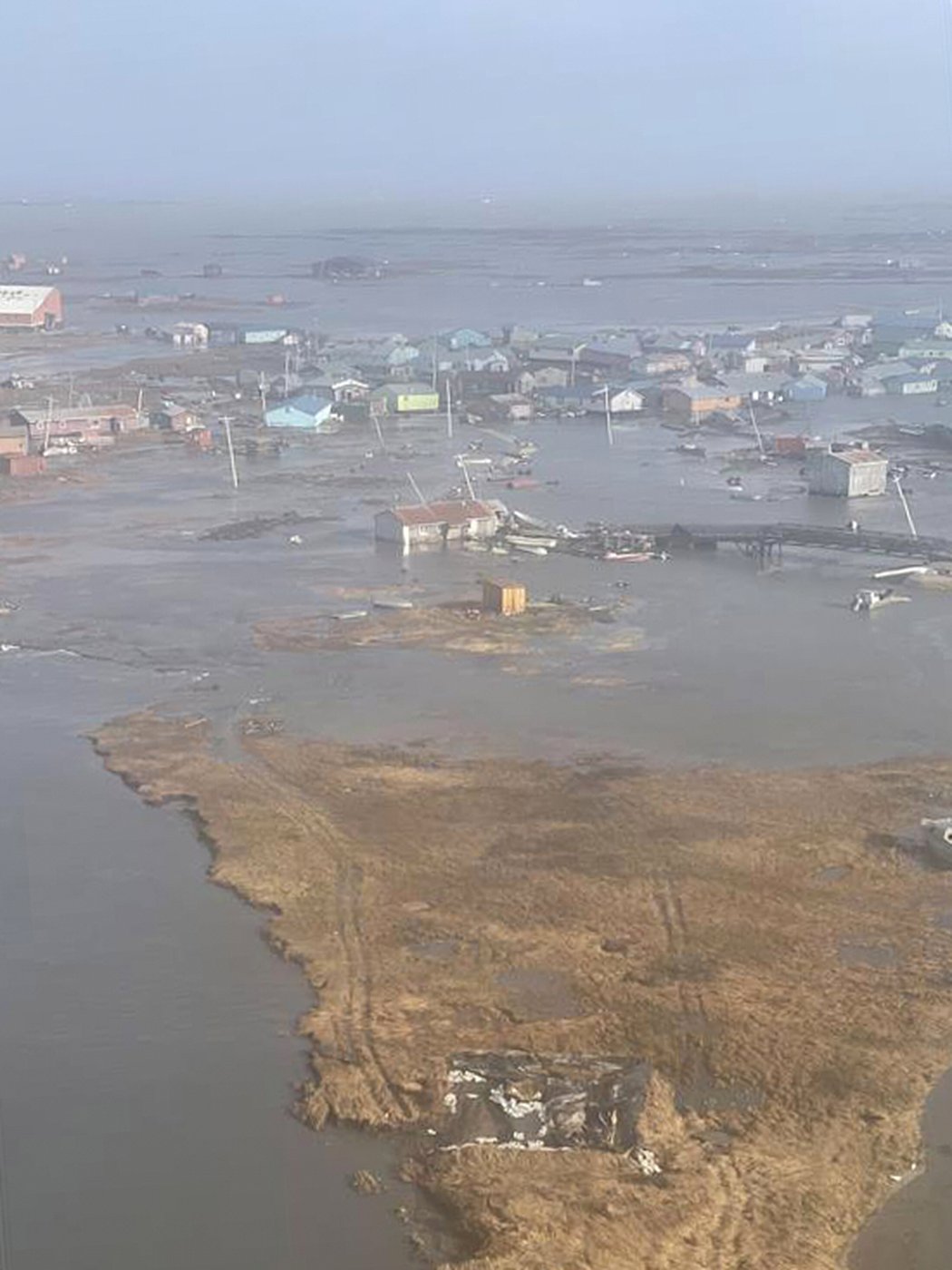 1 dead, 2 missing and dozens rescued after remnants of a typhoon lash western Alaska | iNFOnews.ca 1 dead, 2 missing and dozens rescued after remnants of a typhoon lash western Alaska | iNFOnews.ca