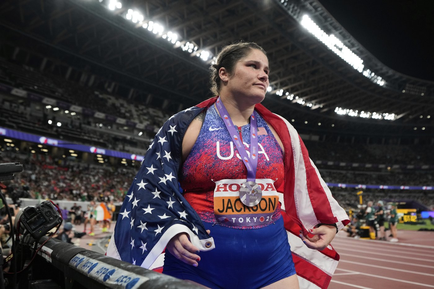Schilder wins women's shot put at the worlds on the final throw of a grueling day | iNFOnews.ca