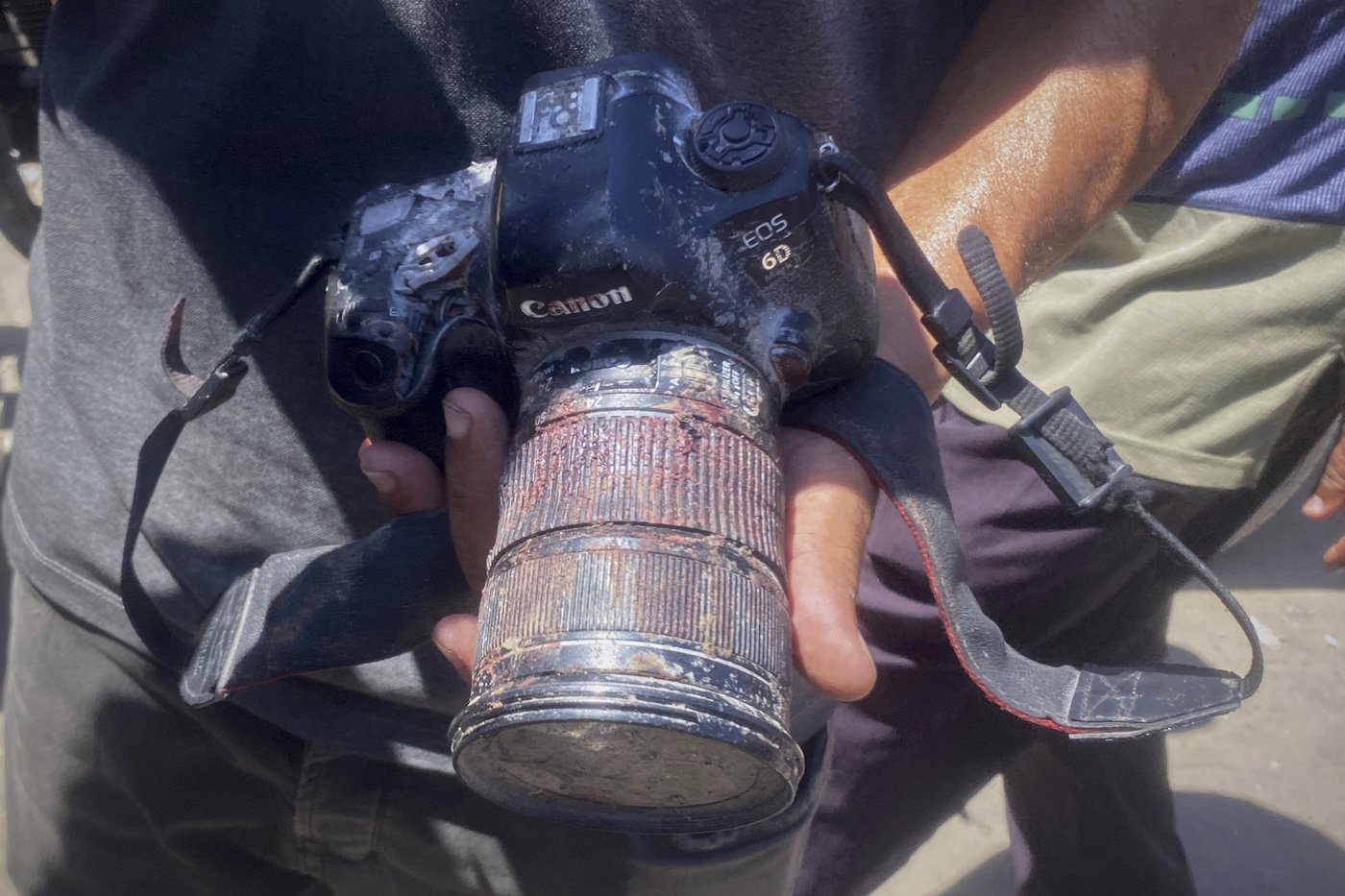 AP reporting calls into question why and how Israel attacked a Gaza hospital | iNFOnews.ca