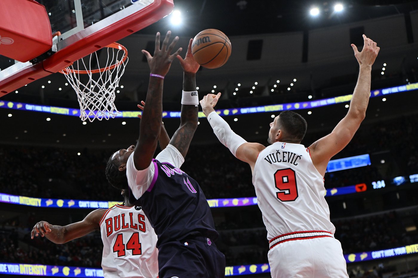 Reid scores 33 points, T-Wolves rout Bulls 136-101 after Chicago loses White, Giddey to injuries | iNFOnews.ca Reid scores 33 points, T-Wolves rout Bulls 136-101 after Chicago loses White, Giddey to injuries | iNFOnews.ca