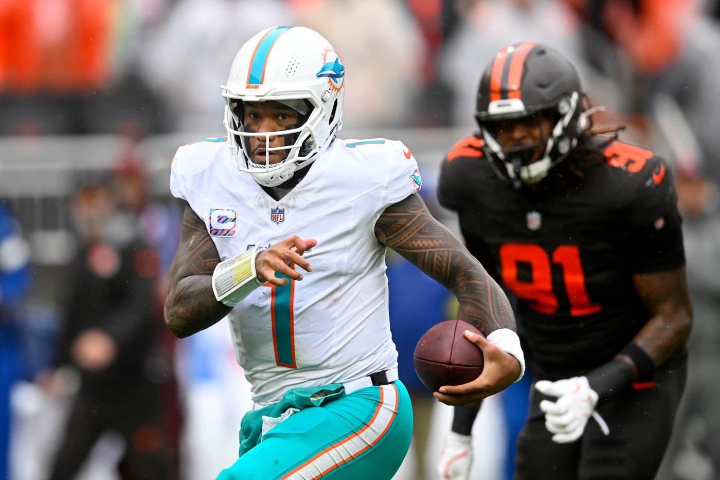 Embattled Dolphins coach Mike McDaniel appears out of answers after falling to 1-6 in loss to Browns | iNFOnews.ca Embattled Dolphins coach Mike McDaniel appears out of answers after falling to 1-6 in loss to Browns | iNFOnews.ca