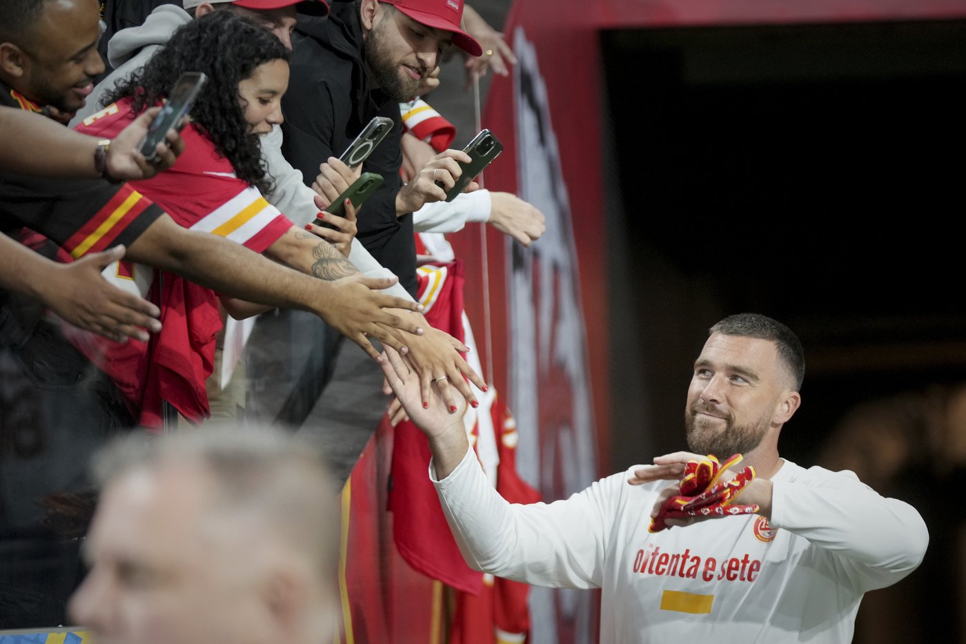 Chiefs draw more fans in Brazil but some supporters disappointed Taylor Swift nowhere to be seen | iNFOnews.ca