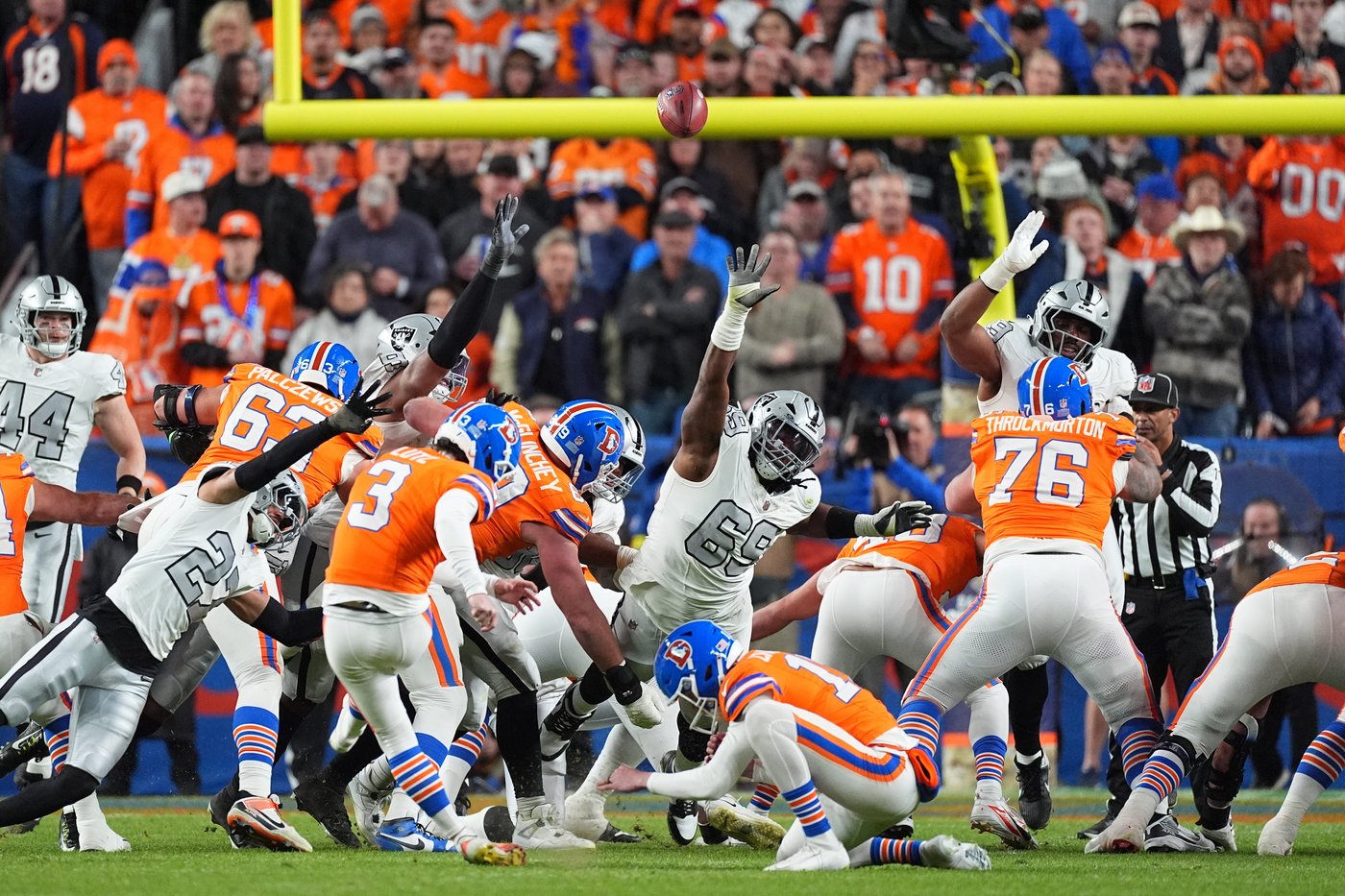 Broncos' defense shines in 10-7 squeaker over Raiders despite offensive and special teams struggles | iNFOnews.ca