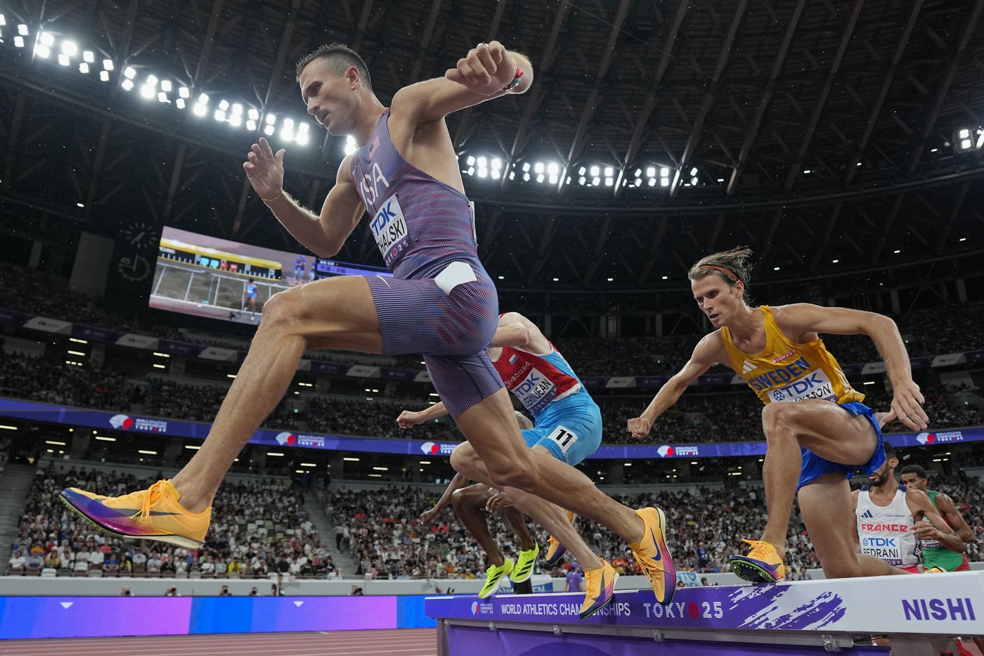 Dan Michalski has persevered -- from Walmart to the track and field world championships | iNFOnews.ca Dan Michalski has persevered -- from Walmart to the track and field world championships | iNFOnews.ca