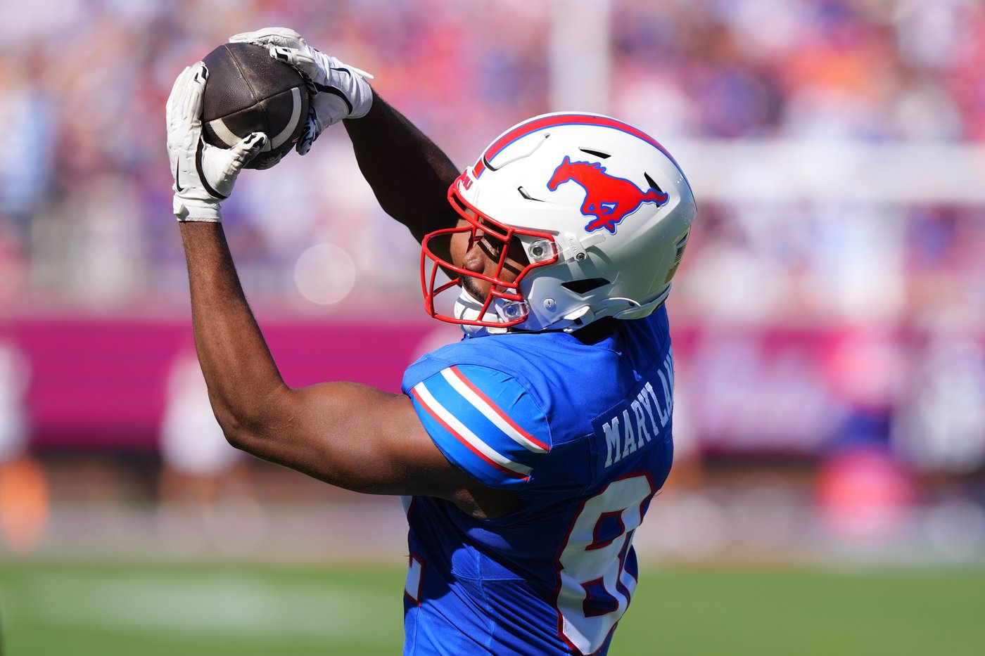 Kevin Jennings passes for career-high 4 TDs, as SMU beats Syracuse 31-18 | iNFOnews.ca