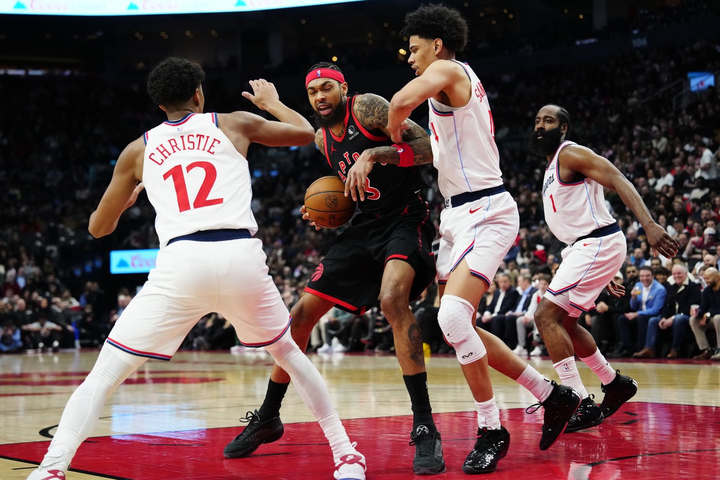 James Harden has eight in overtime as Clippers rally past Raptors 121-117 | iNFOnews.ca