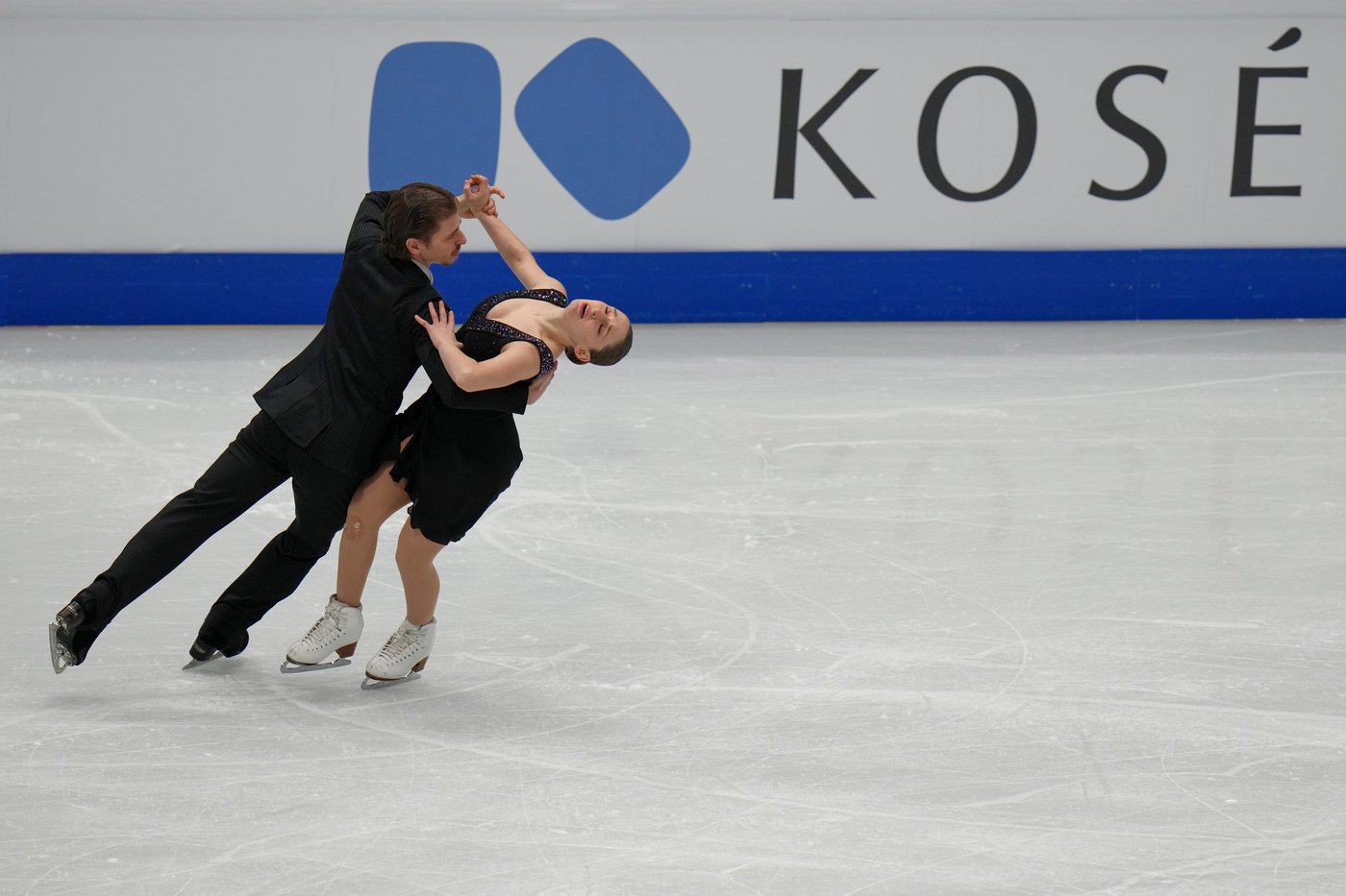Olympic skaters Zingas and Kolesnik lead US ice dance sweep at Four Continents | iNFOnews.ca Olympic skaters Zingas and Kolesnik lead US ice dance sweep at Four Continents | iNFOnews.ca