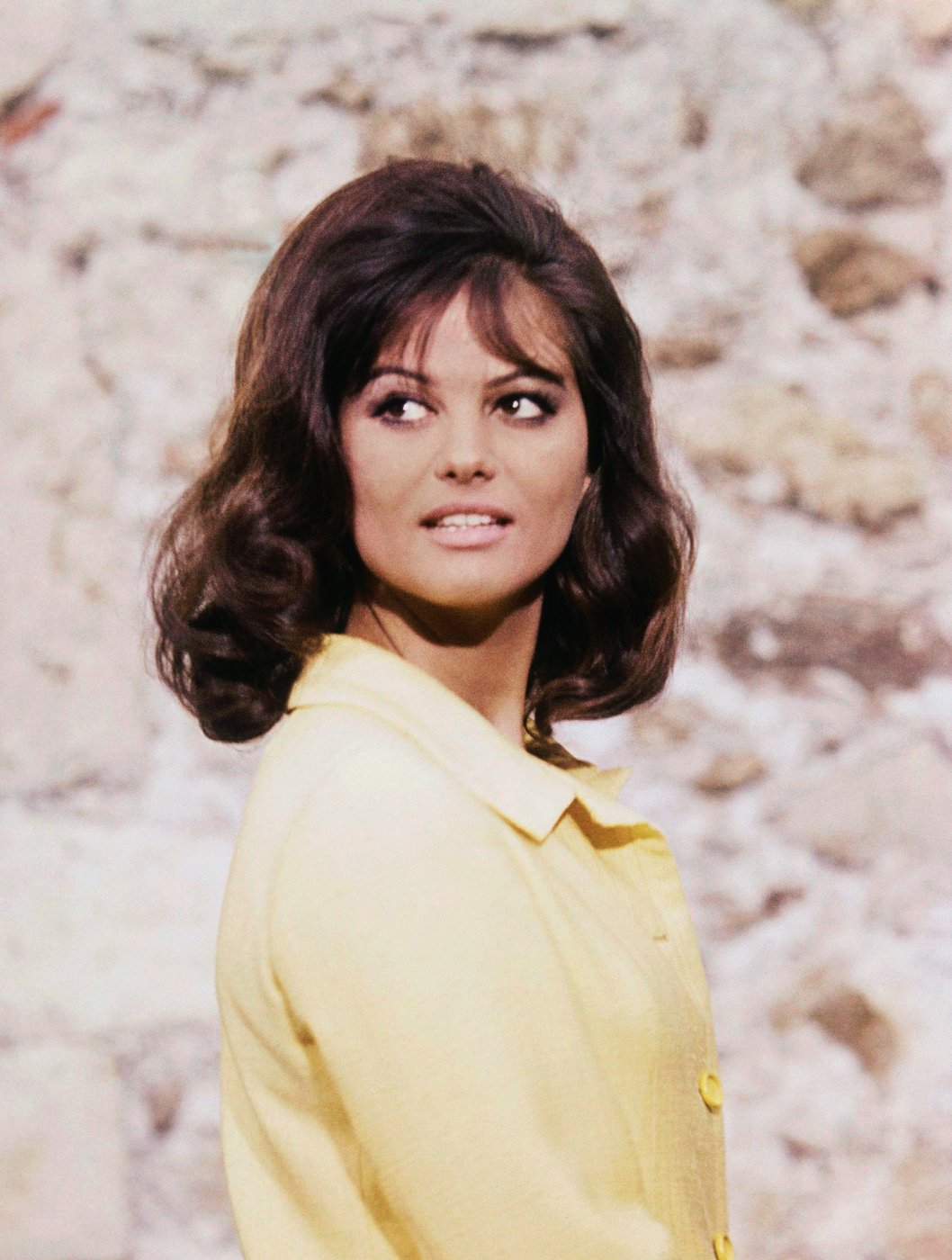 Claudia Cardinale, star of '8½' and 'The Leopard,' dies at 87 | iNFOnews.ca
